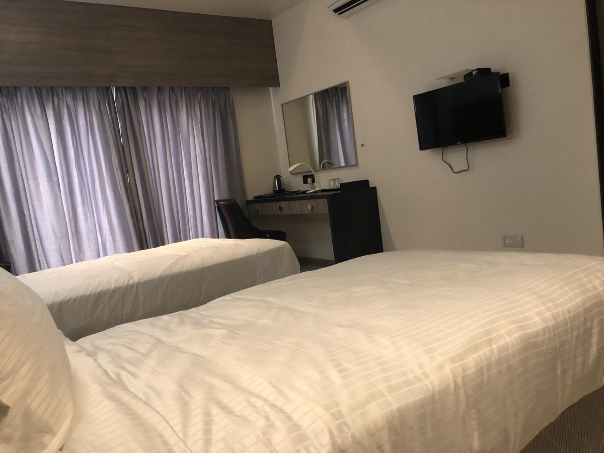 Hotel Sharanam Shegaon Экстерьер фото